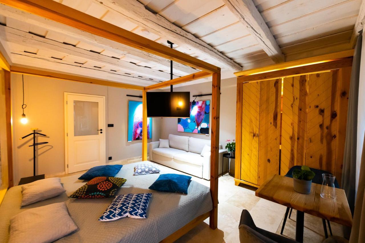 Hotel Desatero มิคูลอฟ ภายนอก รูปภาพ