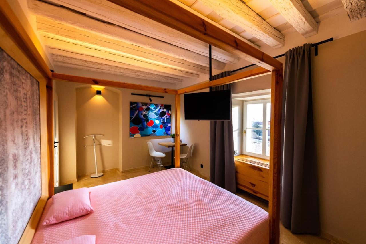 Hotel Desatero มิคูลอฟ ภายนอก รูปภาพ